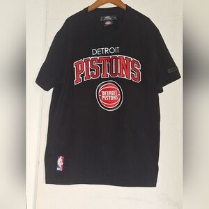Detroit Pistons Black T-Shirt
